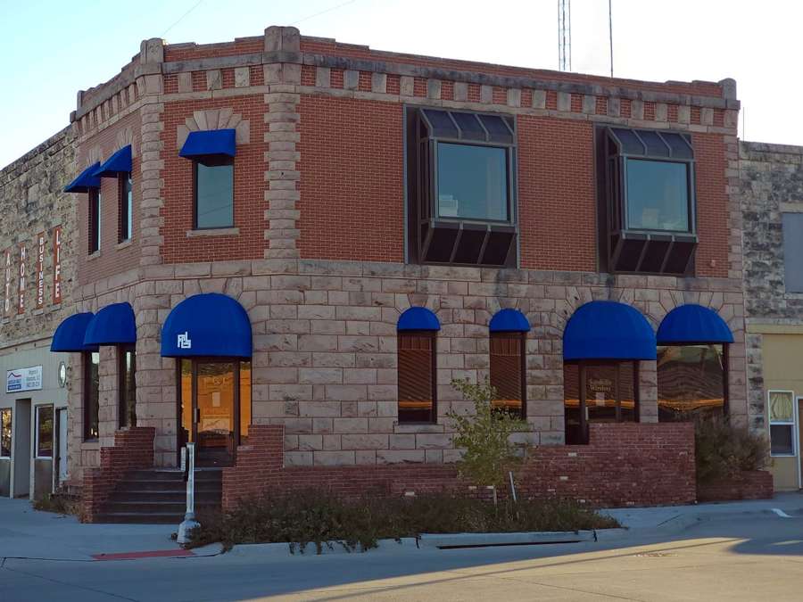 105 W 2nd Street, Valentine, NE 69201